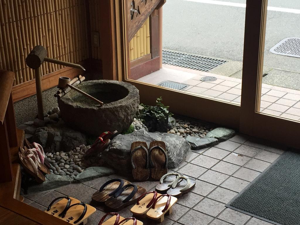 丰冈市 三和日式旅馆酒店 外观 照片