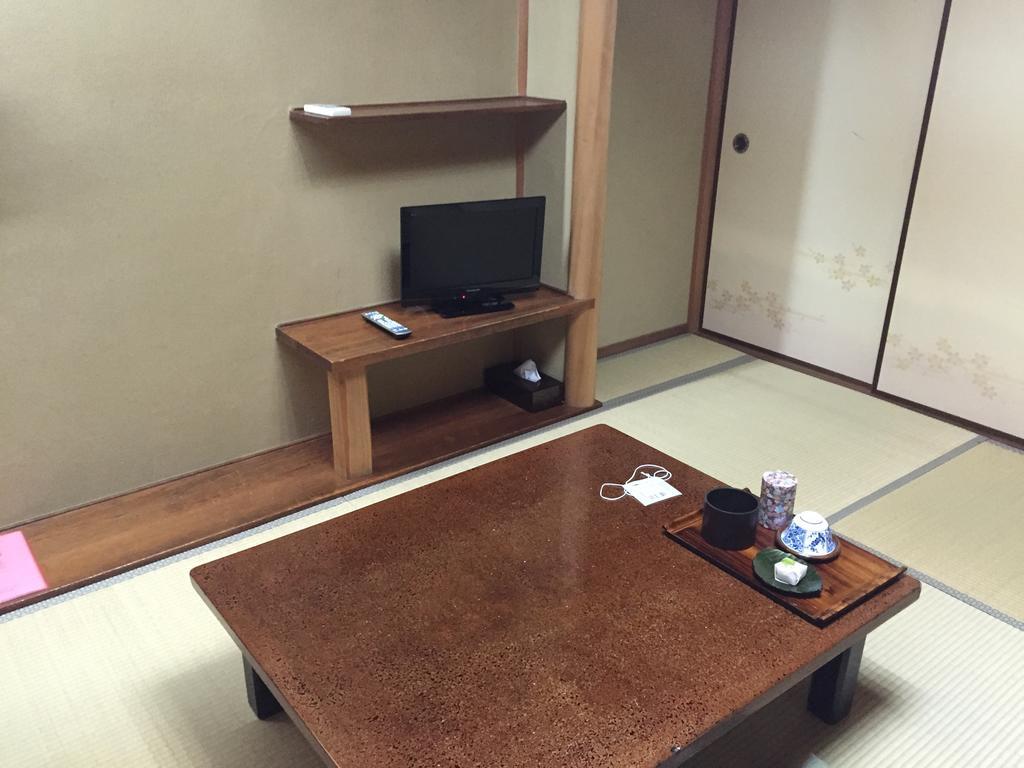 丰冈市 三和日式旅馆酒店 外观 照片