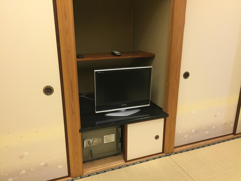 丰冈市 三和日式旅馆酒店 外观 照片