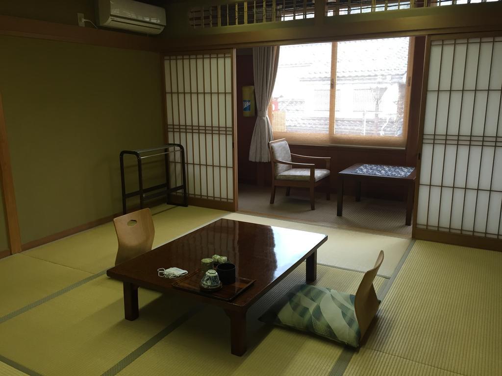 丰冈市 三和日式旅馆酒店 外观 照片