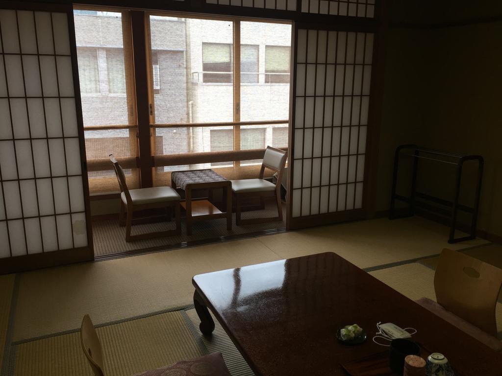 丰冈市 三和日式旅馆酒店 外观 照片